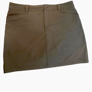 Eddie Bauer Active Skort Women's Size 12 Gray Stretch Pockets Hiking/Golf/Casual